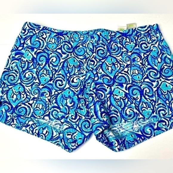 Lilly Pulitzer Pants - Lilly Pulitzer WOMENS  Shorts Flat Front Side Zip Size 2 Navy White Swirl